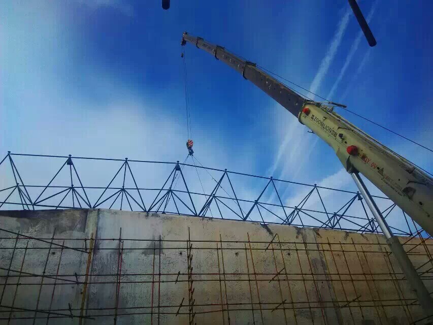 昌吉食堂网架结构工程