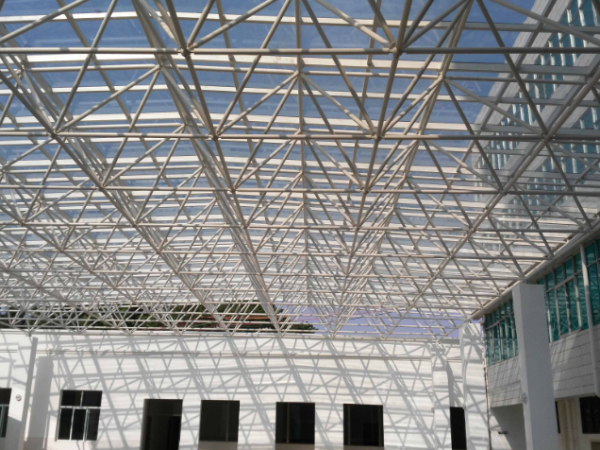 昌吉管桁架加工中需要注意哪些问题?